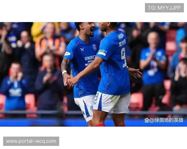 蓝军球迷不满主场失利 线上热议战术调整与球队未来 蓝军球迷不满主场失利 线上热议战术调整与球队未来